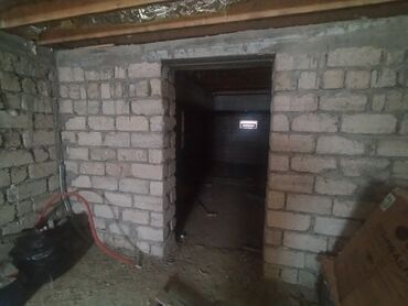 Həyət evləri və villaların satışı: 4 otaqlı, 195 kv. m, Kredit var, Orta təmir — 31