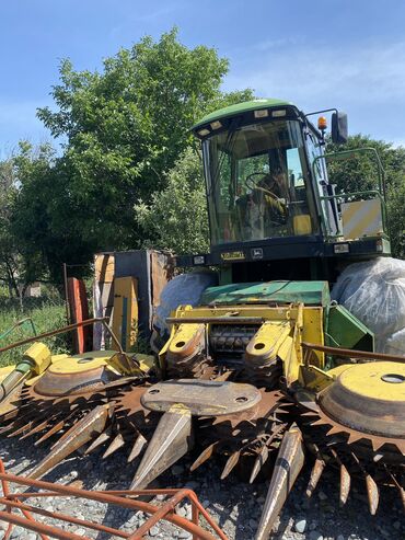 куплю комбайн: Силосные комбайн John Deere тебе жарко мы все в идеальном состоянии