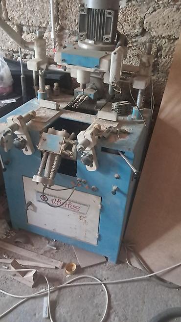 cnc frez: Titiz markalı PVC Qapı pəncərə üçün çox funksiyalı deşmə–freze — 1