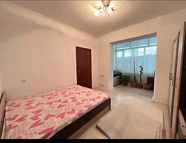 70: 3 комнаты, 70 м², 7 мкр Индивидуалка, 1 этаж, Косметический ремонт — 7