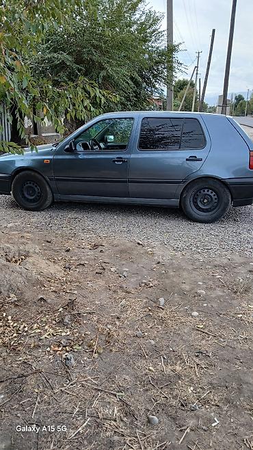 Volkswagen: Volkswagen Golf: 1995 г., 1.8 л, Механика, Бензин, Хэтчбэк — 3