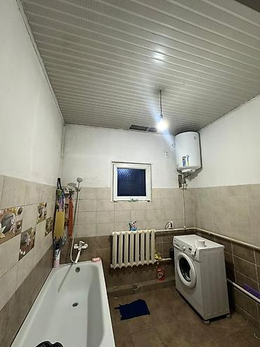 Продажа коттеджей и домов: 🏡 Продается уютный двухэтажный дом в районе Ак Ордо! Идеальный — 22