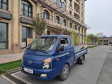 hyundai xcient: Hyundai Porter: 2016 г., 2.5 л, Автомат, Дизель, Фургон — 2