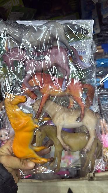 Подарки и сувениры: Подарочные наборы с игрушками в плетёных корзинах. Описание: - — 19