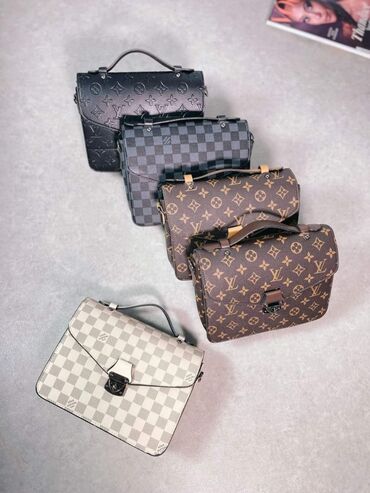 Torbe: Cena torbi 2450
Cena kaisa 1.700
Cena novcanika 1.700
Alb sa porezom — 9