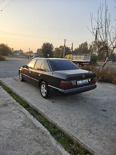 6 2: Mercedes-Benz W124: 1990 г., 2.3 л, Механика, Бензин, Седан — 2