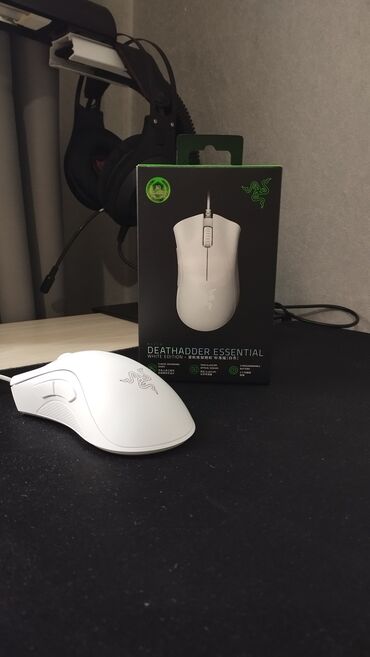 Компьютерные мышки: В продаже новые оригинальные мышки Razer deathadder essential white