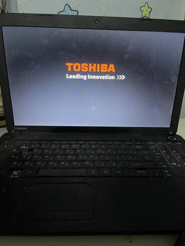 Planşetlər: İşlənmiş Toshiba, 15.6 ", Intel Core i3, 512 GB, Ünvandan götürmə