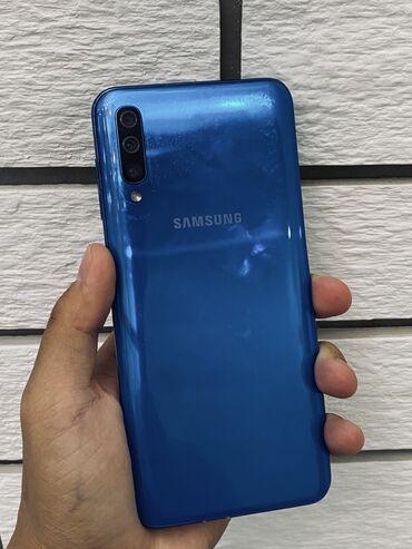 телефонные платы: Samsung A50, Б/у, 64 ГБ, цвет - Синий, 2 SIM
