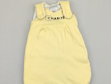 różowa futrzana kamizelka: Baby envelope, color - Yellow, condition - Good