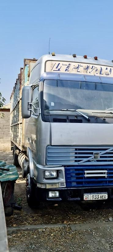 howo 310: Грузовой автомобиль Volvo (седельный/бортовой тягач с будкой) — 4