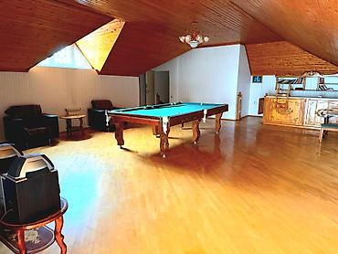 Həyət evləri və villaların satışı: 6-cı mikrorayon 6 otaqlı, 300 kv. m, Orta təmir — 21