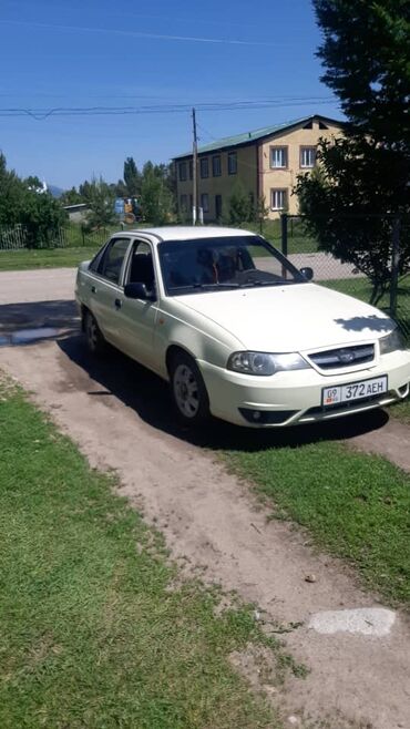 тайота сурф автомобиль: Daewoo Nexia: 2010 г., 1.6 л, Механика, Бензин, Седан