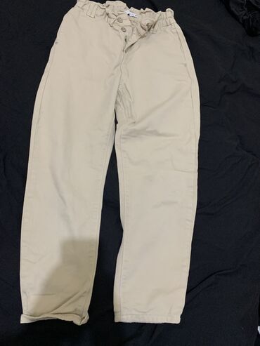 Kardiqanlar, jaketlər: Qadın geyimleri ikinci el az geyilib ve geyinilmeyen etiketlilerde — 6