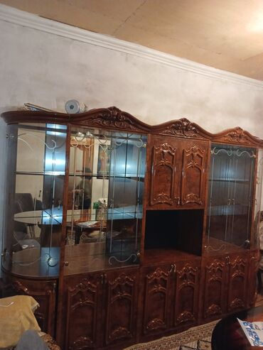 мебель для прихожей: Сервант