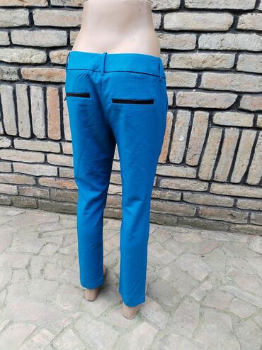 calvin klein farmerke zenske: Mossimo Pantalone vel M novo
Nove
Struk po 39
Nogavice spolja 92