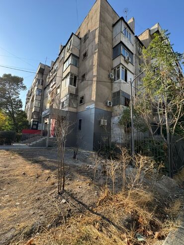 двухэтажные дома: 3 комнаты, 73 м², Индивидуалка, 5 этаж, Евроремонт
