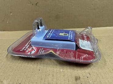 Oprema i sredstva za zaštitu: Elektronski rasterivač štetočina – Riddex Plus Opis: - Uređaj za — 5