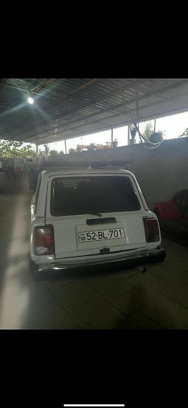 masin təkər: VAZ 2104, ağ rəng, universal kuzov - Kuzov: 5 qapılı universal — 1
