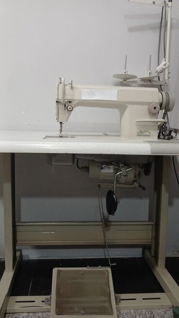 tikiş maşni: Sənaye tikiş maşını – JUKI DDL-8550 - Bir iynəli, düz tikiş
