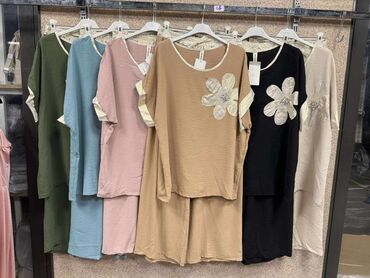 new yorker лесковац слике: 5XL (EU 50), color - Multicolored