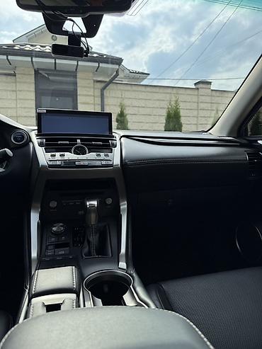 Lexus: Lexus NX: 2018 г., 2.5 л, Автомат, Гибрид, Кроссовер — 23