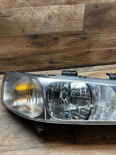 Передние фары: Комплект передних фар Honda Б/у, Оригинал