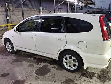 стрим 2 0: Honda Stream: 2002 г., 2 л, Автомат, Бензин, Универсал — 5