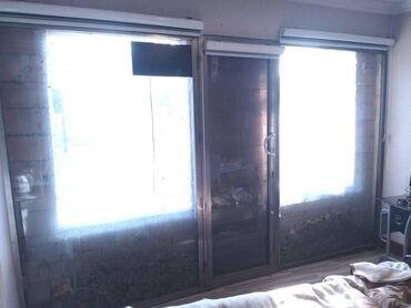 şef qapı: Магазинные двери