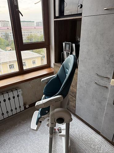 Детская мебель: Стульчик для кормления, Б/у, Peg perego, Металл, Трансформер, цвет - Зеленый, Самовывоз, Платная доставка — 4
