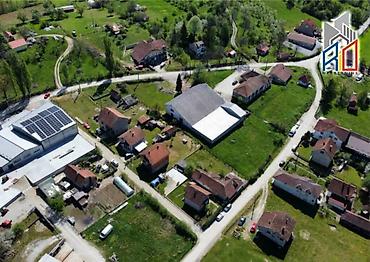 Kuće na prodaju: NA PRODAJU! Useljiva kuća u Radjevom selu kod Valjeva! Ukupna površina — 16