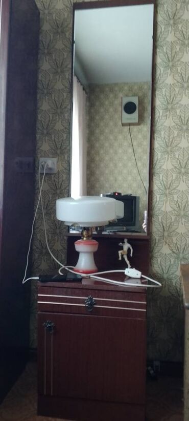 купить аквариум в бишкеке: Продам зеркало, б. у
Токмак, 1мик-он. Самовывоз