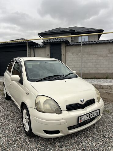 Toyota: Toyota Vitz: 2003 г., 0.1 л, Автомат, Бензин, Хэтчбэк