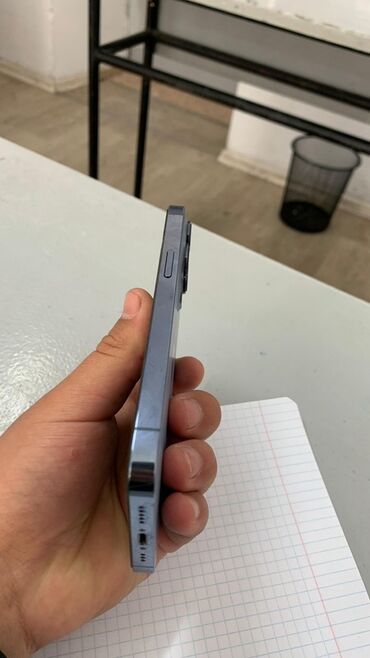 Apple iPhone: IPhone 13 Pro, Sierra Blue — 6