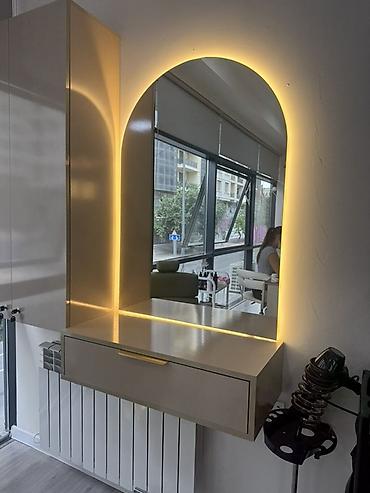 LED işıqlı divara montaj edilən güzgülü makiyaj/saç-stansiyası - at lalafo.az LED işıqlı divara montaj edilən güzgülü makiyaj/saç-stansiyası -