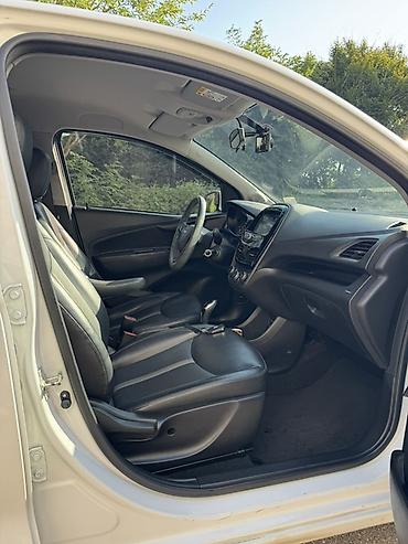 шевралет оникс: Chevrolet Spark: 2022 г., 1 л, Автомат, Бензин, Хэтчбэк — 10