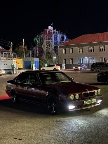 панель приборов ауди: BMW 5 series: 1991 г., 3.2 л, Механика, Бензин, Седан