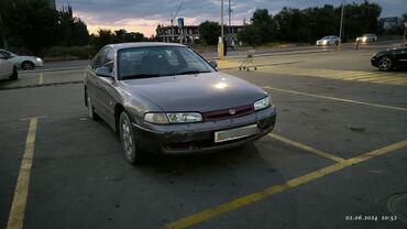 Mazda: Mazda Cronos: 1992 г., 1.8 л, Механика, Бензин, Хэтчбэк