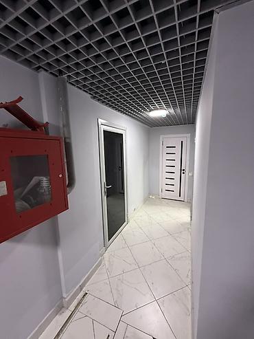 Коммерциялык кыймылсыз мүлктү сатуу: Кеңселерди сатуу 40 м², Ремонту бар, Жертөлө кабаты кабат — 3