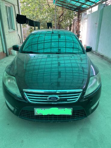 срочно продать машину: Ford Mondeo: 2009 г., 2 л, Механика, Газ, Седан