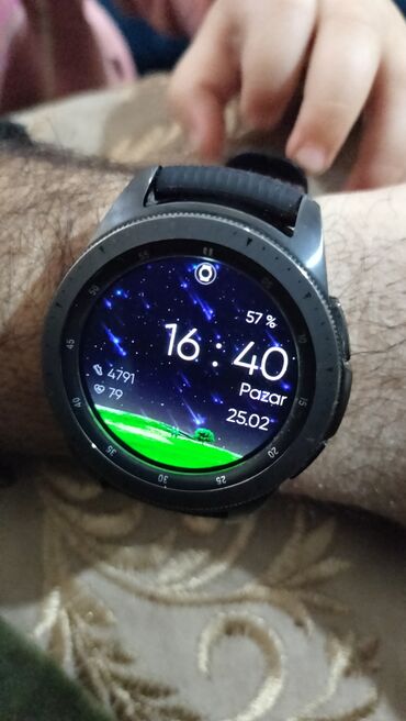 gps saat: İşlənmiş, Smart saat, Samsung, Sensor ekran, rəng - Qara