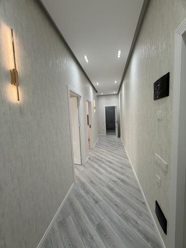 studiya menzil: 2 otaqlı, Yeni tikili, 67 kv. m