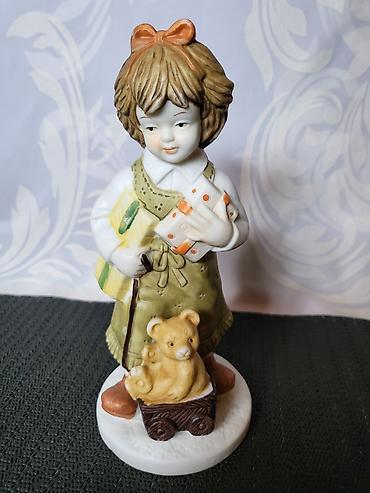 Figure: Figura 1. nova 0g.nemacka rucno oslikana. Nemacka nova — 2