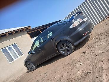 Mazda: Mazda 6: 2003 г., 2 л, Механика, Бензин, Хэтчбэк — 4