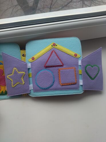 Детские книги: Детская развивающая книга из фетра. Подходит для детей от 1 года — 4