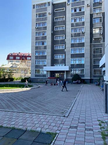 байхан: 2 комнаты, 78 м², ул. Ахунбаева / Чапаева Элитка, 3 этаж, Евроремонт — 7