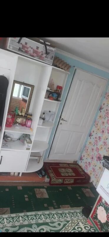 сдаётся частный дом: 65 м², 3 комнаты, Парковка, Забор, огорожен