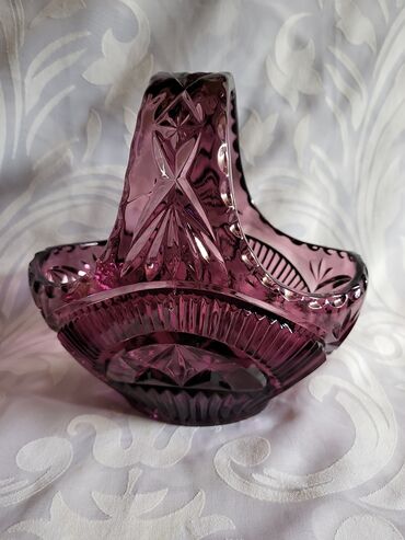 Ostalo posuđe: Korpa nova liveni kristal iz 70ih. ljubicasta. Visina. 14cm — 8