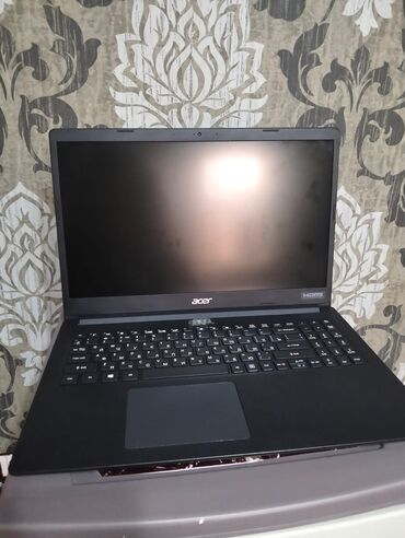mini notebook computer: Acer noutbuk - Brend/model: Acer (qara korpus, nazik çərçivəli