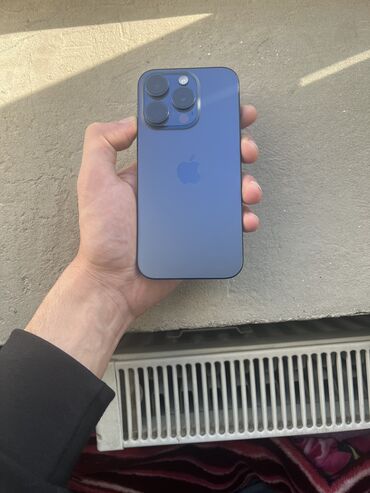 Apple iPhone: IPhone 15 Pro, 128 GB, Blue Titanium, Face ID